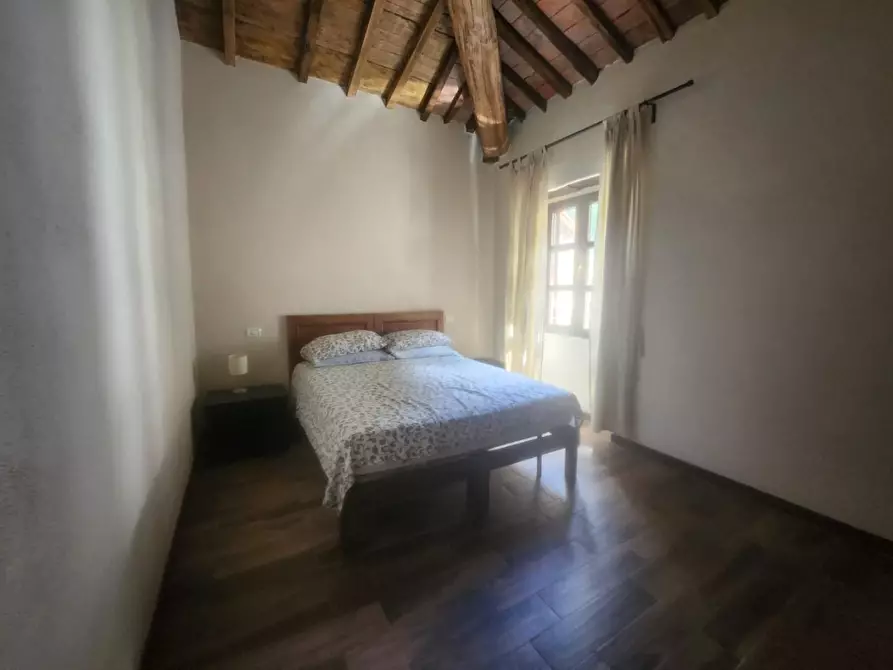 Immagine 16 di Casa indipendente in vendita  a Borgo A Mozzano