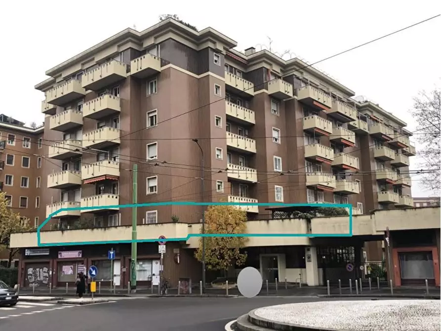 appartamento in vendita a Milano in zona Piazzale Lodi