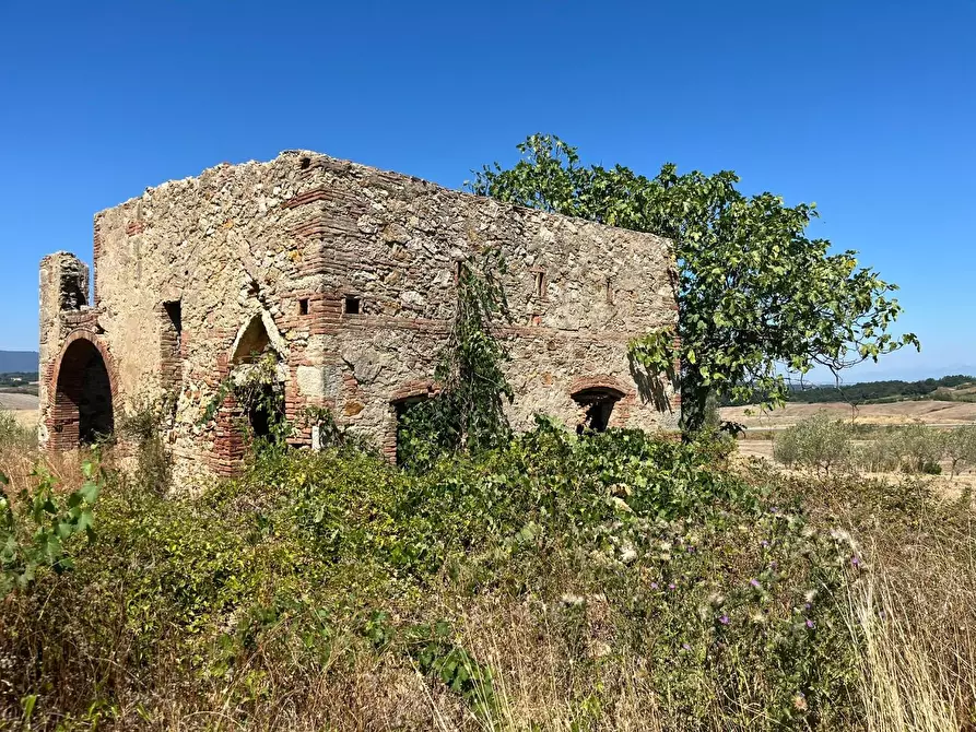 Immagine 17 di Casa colonica in vendita  a Casciana Terme Lari
