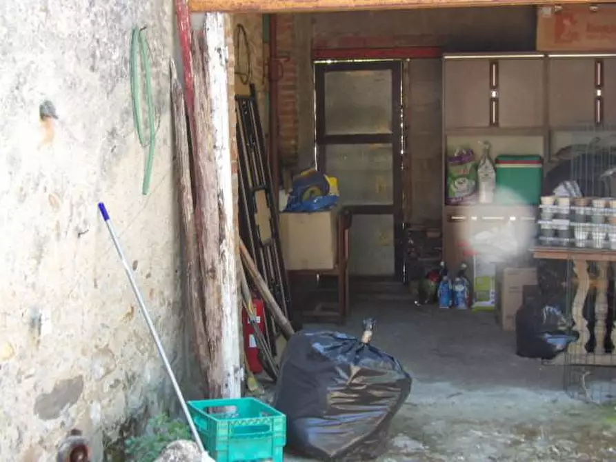 Immagine 7 di Porzione di casa in vendita  a Capannori