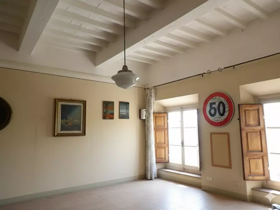 Immagine 2 di Porzione di casa in vendita  a Capannori