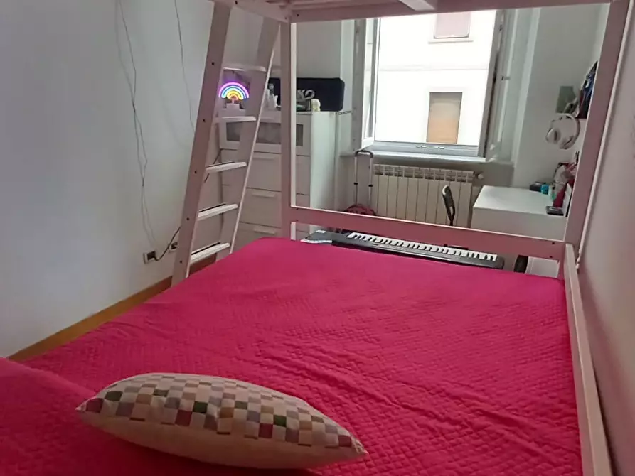 Immagine 8 di Appartamento in vendita  a Livorno