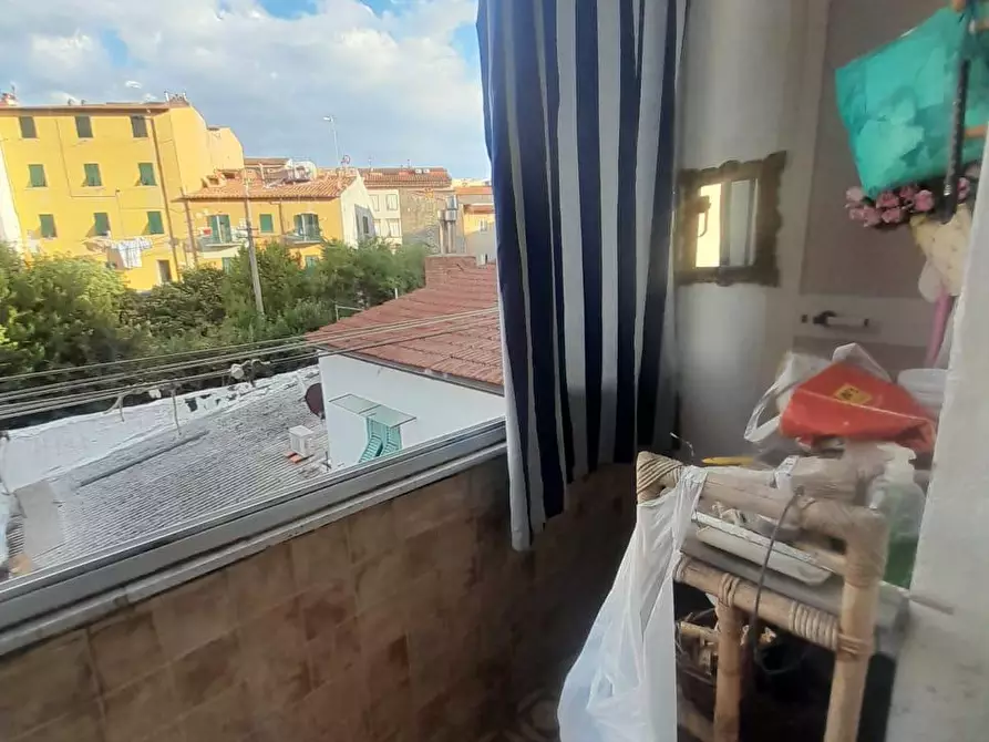 Immagine 5 di Appartamento in vendita  a Livorno