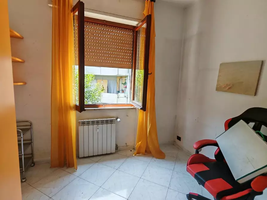 Immagine 10 di Appartamento in affitto  a Carrara