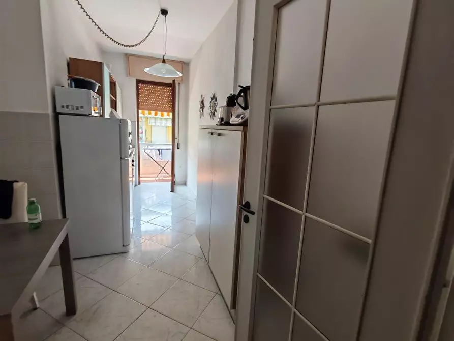 Immagine 19 di Appartamento in affitto  a Carrara