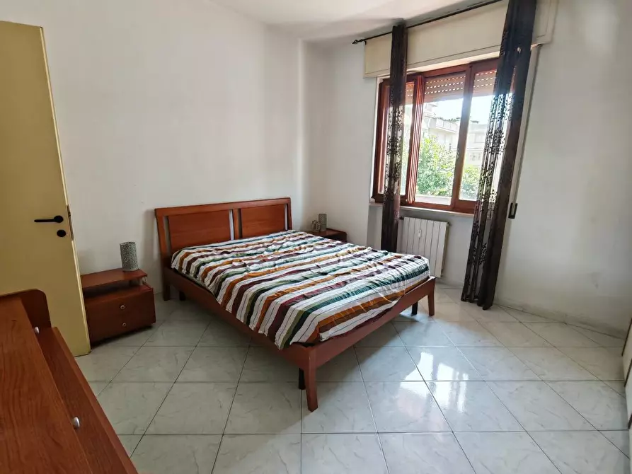 Immagine 6 di Appartamento in affitto  a Carrara