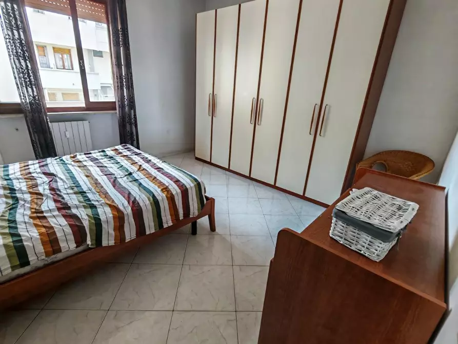 Immagine 3 di Appartamento in affitto  a Carrara