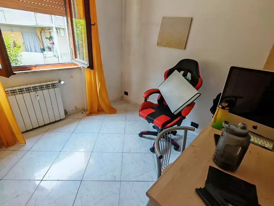 Immagine 8 di Appartamento in affitto  a Carrara