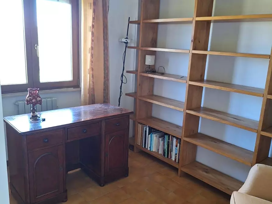 Immagine 8 di Appartamento in affitto  a Livorno