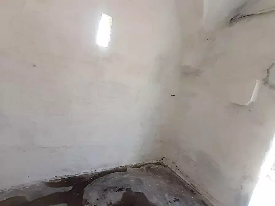 Immagine 21 di Terreno industriale in vendita  a Crispiano