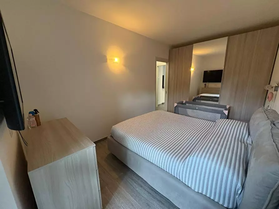 Immagine 12 di Appartamento in vendita  a Montignoso