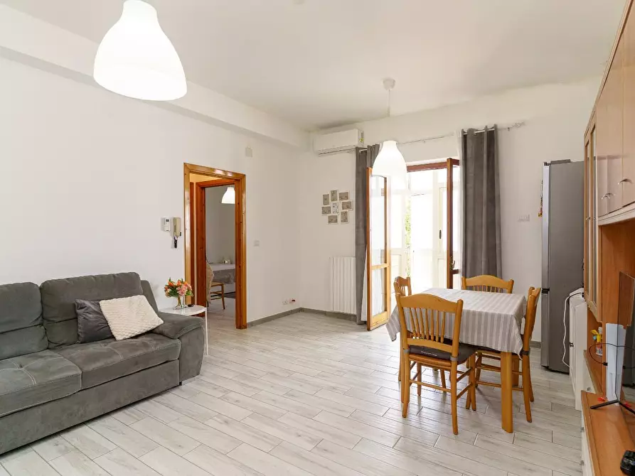 Immagine 3 di Appartamento in vendita  a Mascalucia