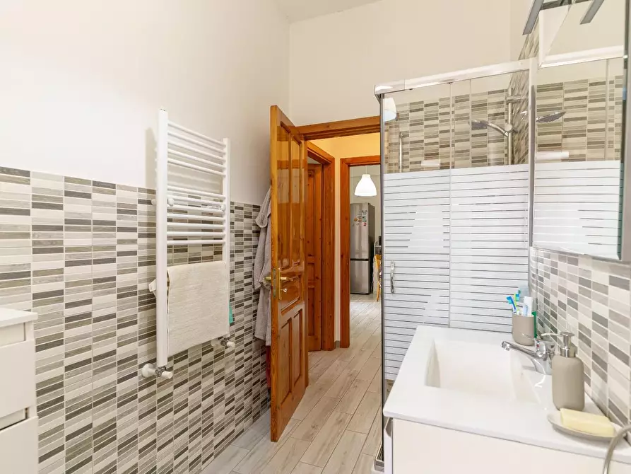 Immagine 14 di Appartamento in vendita  a Mascalucia