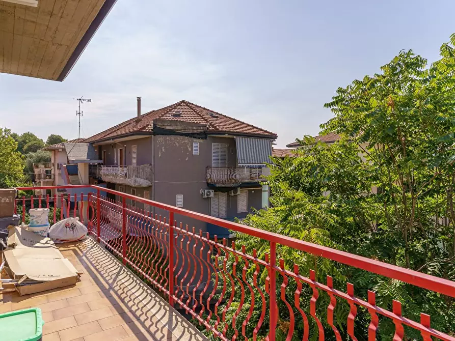 Immagine 20 di Appartamento in vendita  a Mascalucia