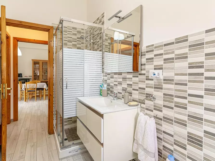 Immagine 15 di Appartamento in vendita  a Mascalucia