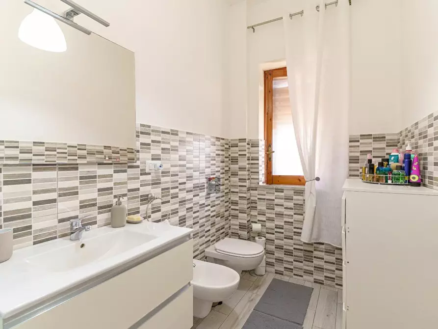 Immagine 13 di Appartamento in vendita  a Mascalucia