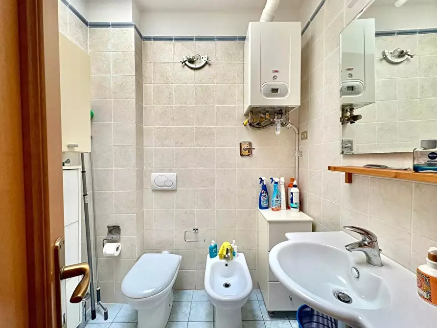 Immagine 11 di Villetta a schiera in vendita  a Massa