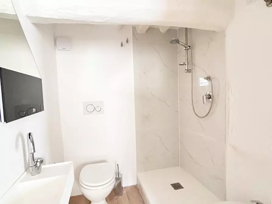 Immagine 22 di Appartamento in vendita  a Empoli