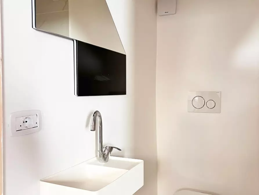 Immagine 17 di Appartamento in vendita  a Empoli