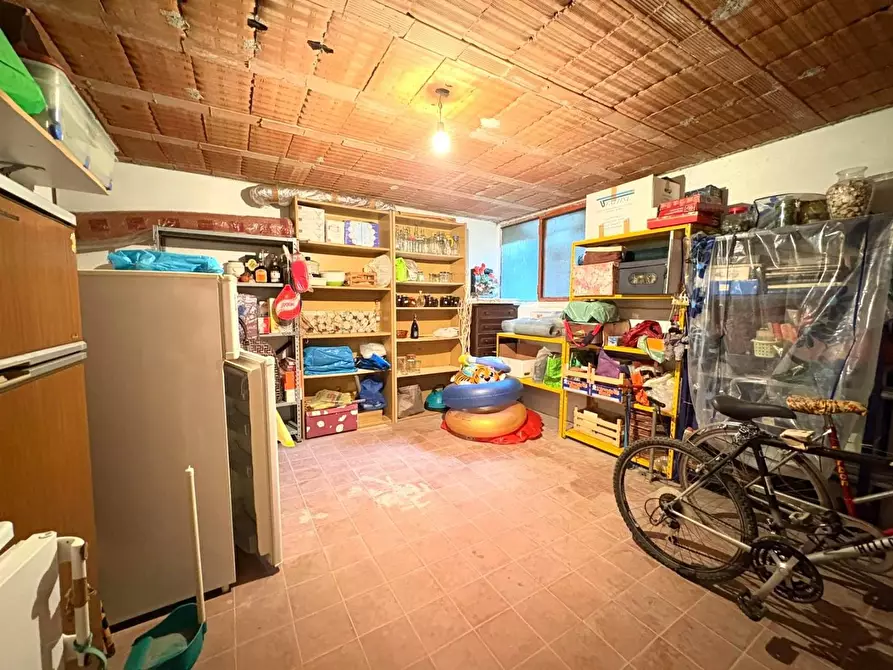 Immagine 20 di Appartamento in vendita  a Massa