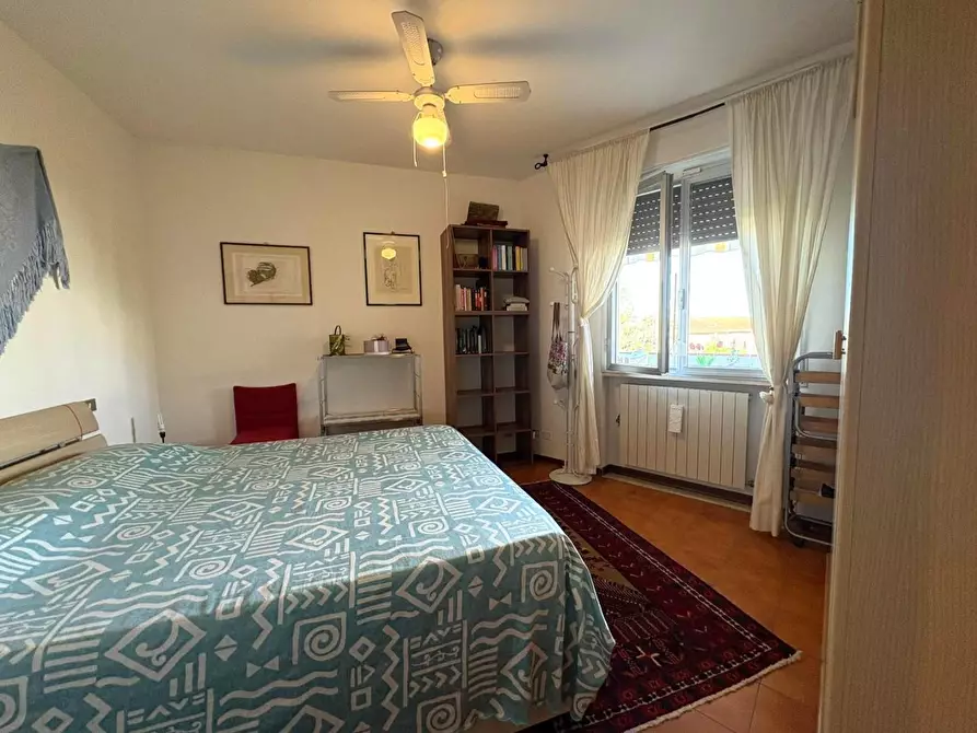 Immagine 13 di Appartamento in vendita  a Massa