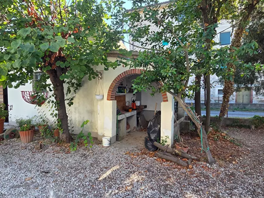 Immagine 16 di Casa indipendente in vendita  a Collesalvetti