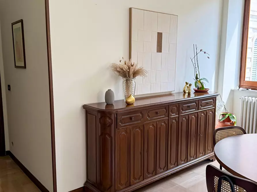 Immagine 16 di Appartamento in affitto  a Carrara