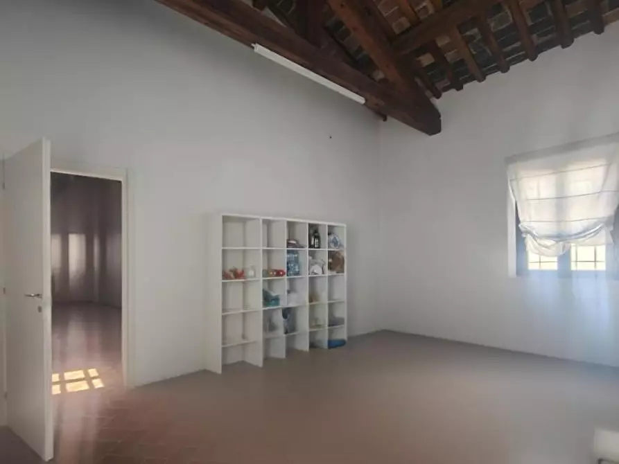 Immagine 2 di Ufficio in vendita  a Fucecchio