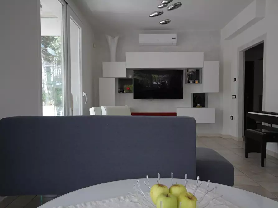 Immagine 16 di Villa in vendita  a Empoli