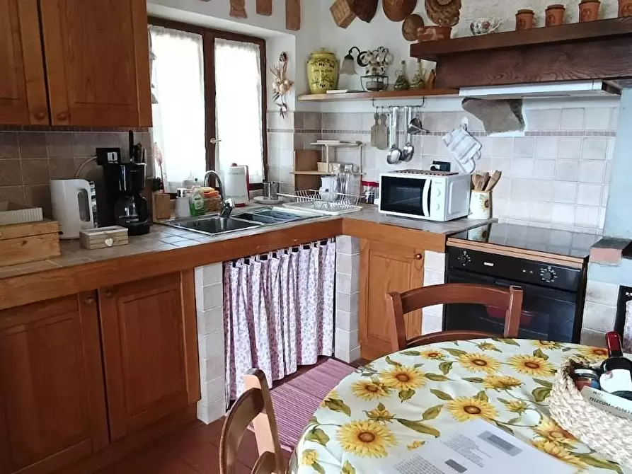 Immagine 23 di Casa colonica in vendita  a Lamporecchio
