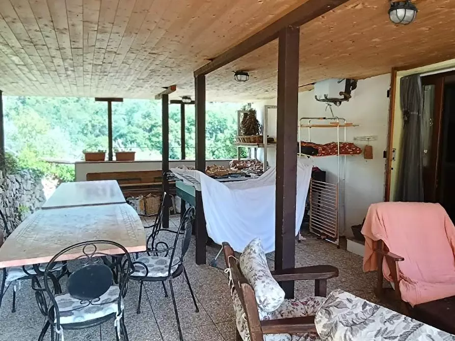 Immagine 41 di Casa colonica in vendita  a Lamporecchio