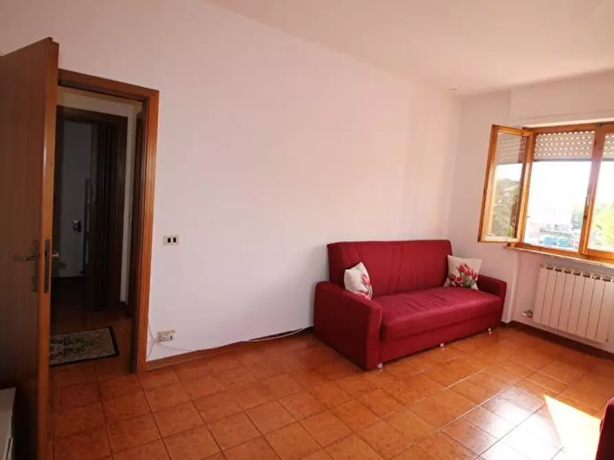 Immagine 6 di Appartamento in vendita  a Colle Di Val D'elsa