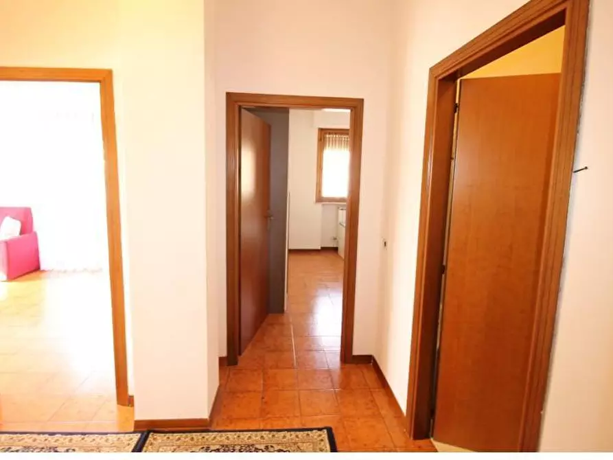 Immagine 10 di Appartamento in vendita  a Colle Di Val D'elsa