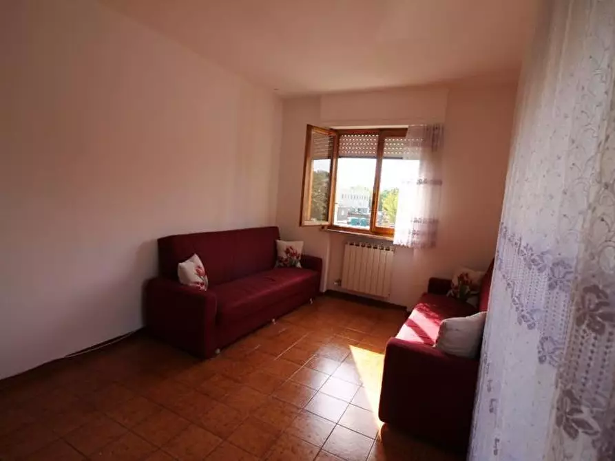 Immagine 5 di Appartamento in vendita  a Colle Di Val D'elsa