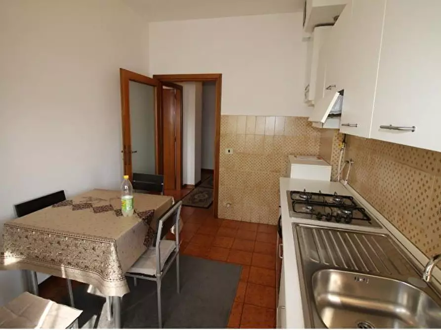 Immagine 4 di Appartamento in vendita  a Colle Di Val D'elsa