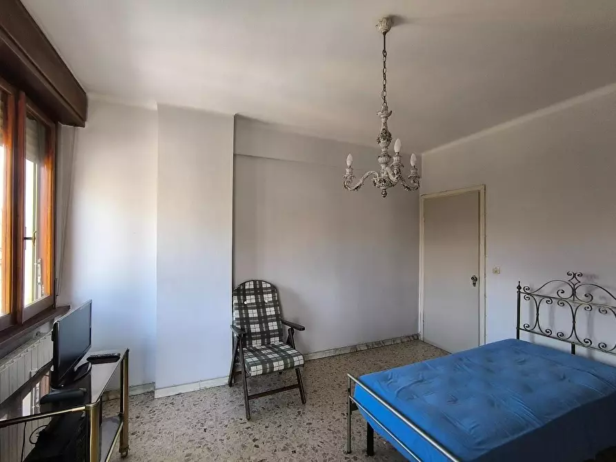 Immagine 38 di Appartamento in vendita  a Pisa