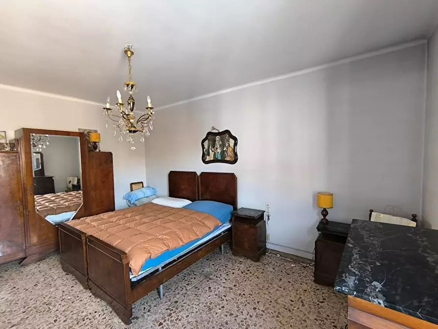 Immagine 29 di Appartamento in vendita  a Pisa