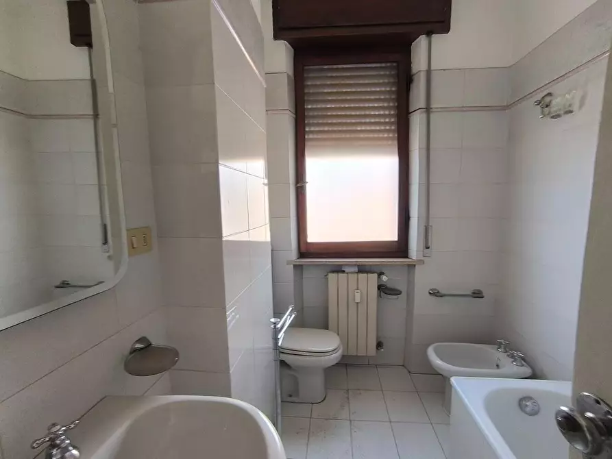 Immagine 41 di Appartamento in vendita  a Pisa