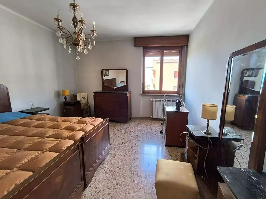 Immagine 22 di Appartamento in vendita  a Pisa