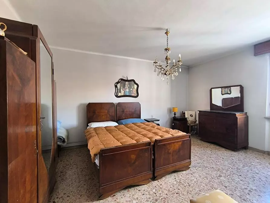 Immagine 19 di Appartamento in vendita  a Pisa