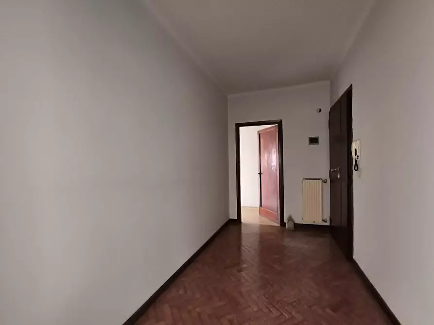 Immagine 17 di Appartamento in vendita  a Pisa