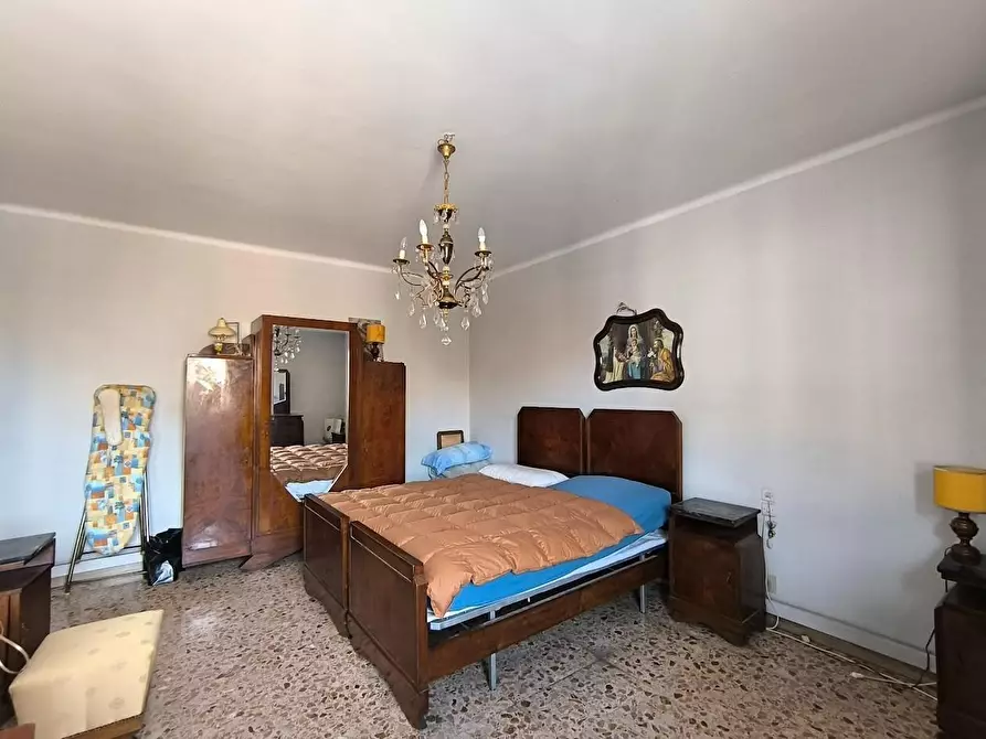 Immagine 28 di Appartamento in vendita  a Pisa