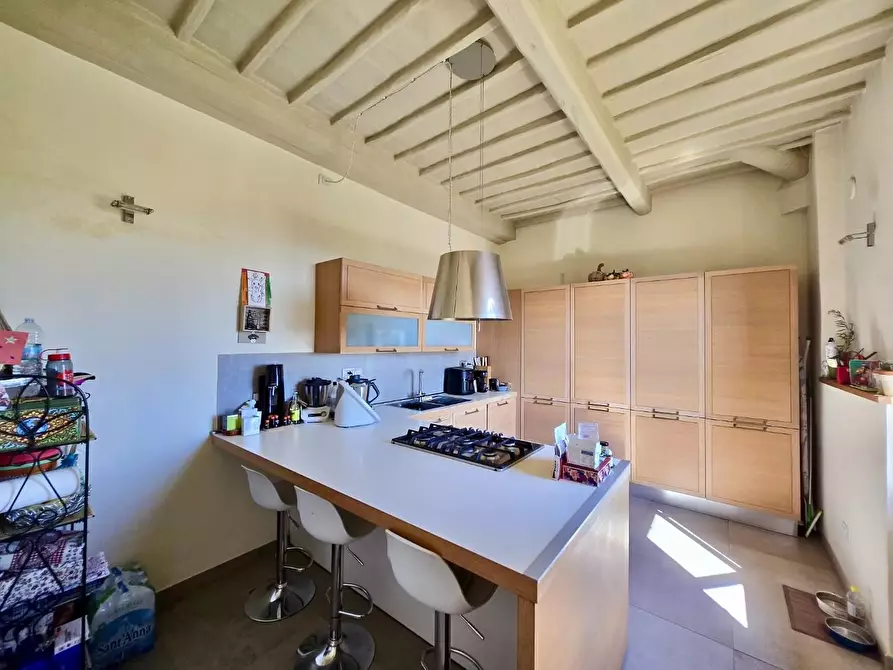 Immagine 1 di Appartamento in vendita  a Siena