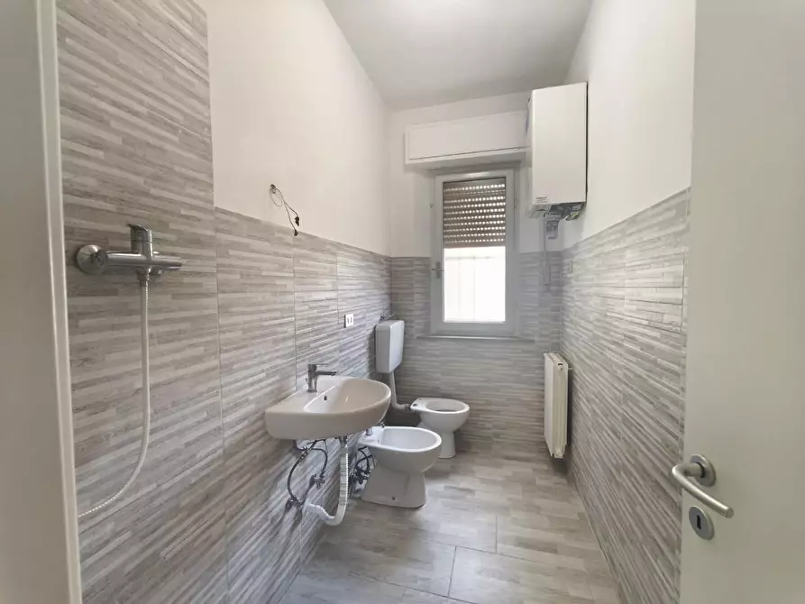 Immagine 13 di Appartamento in vendita  a Pontedera