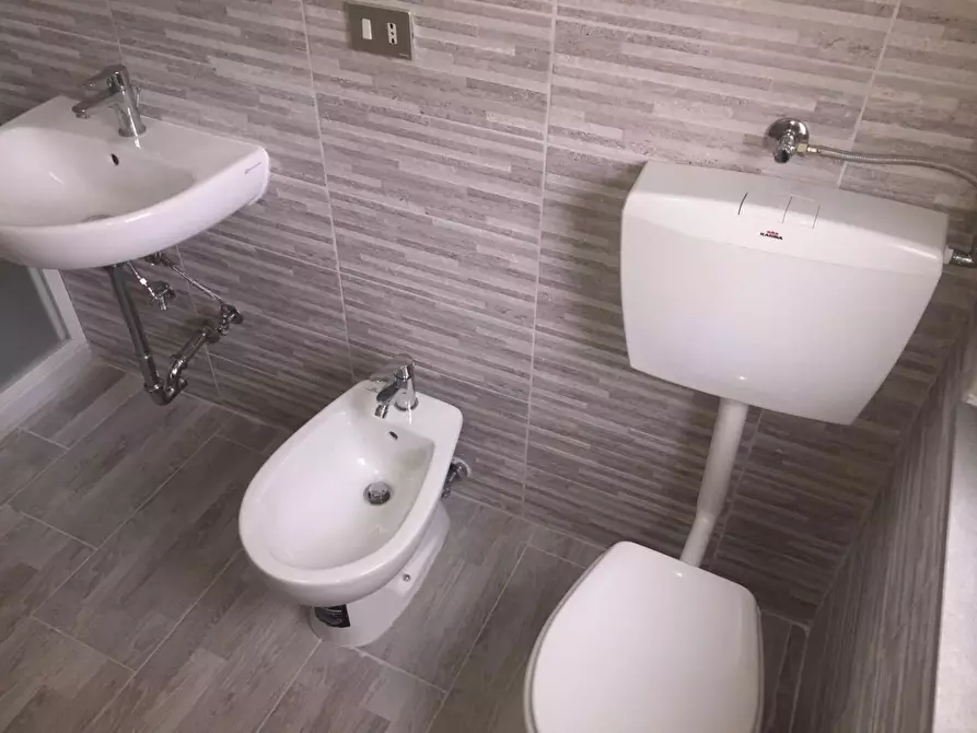 Immagine 10 di Appartamento in vendita  a Pontedera