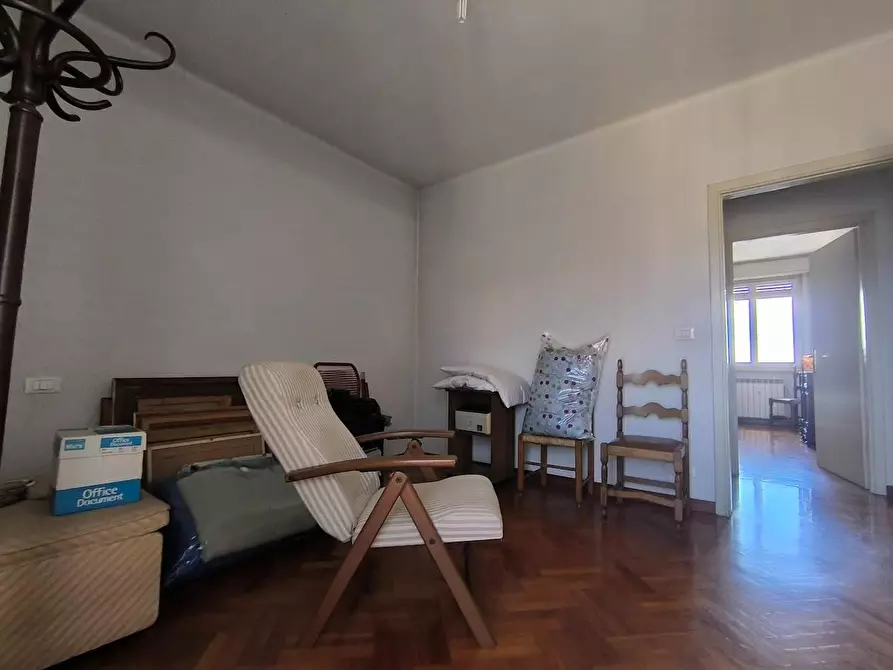 Immagine 52 di Appartamento in vendita  a Pisa