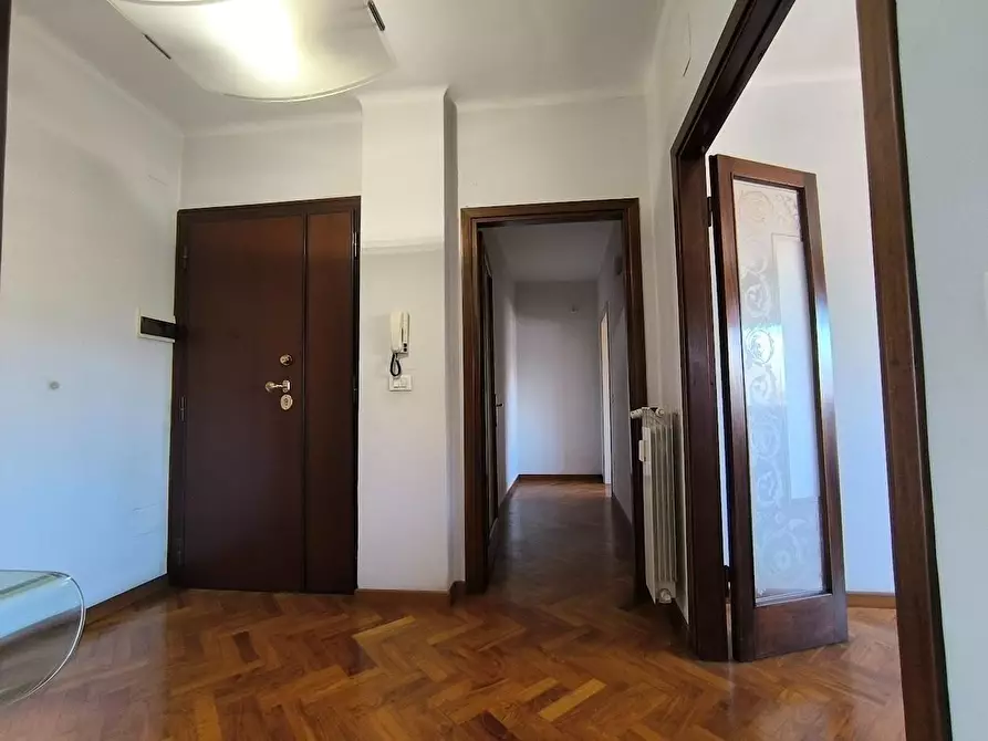 Immagine 32 di Appartamento in vendita  a Pisa