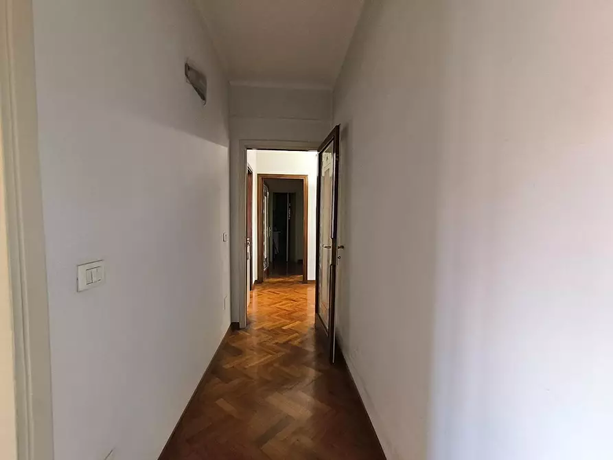 Immagine 74 di Appartamento in vendita  a Pisa