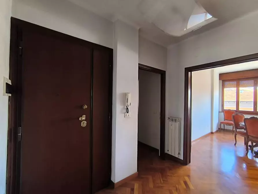 Immagine 18 di Appartamento in vendita  a Pisa