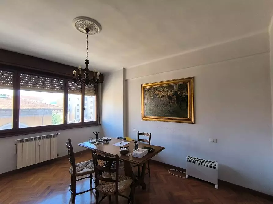 Immagine 63 di Appartamento in vendita  a Pisa